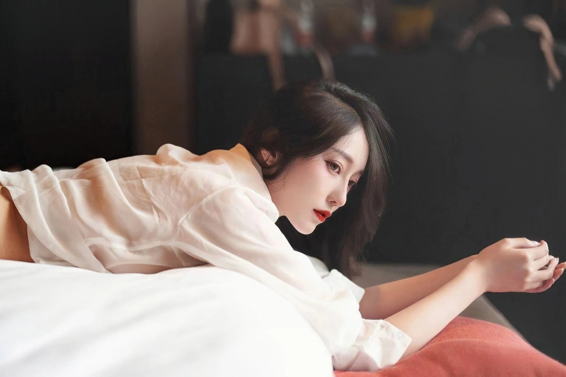 湘巴藏戏的希望，跟着小小的身影往前奔！